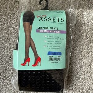 NWT ASSETS Sara Blakely Women's Size 4 Black Textured Wish Bone Shaping Tights